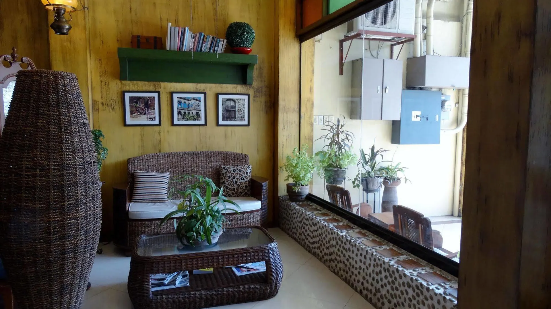 Las Casitas De Angela Inn Dos Davao 2*,  Филиппины