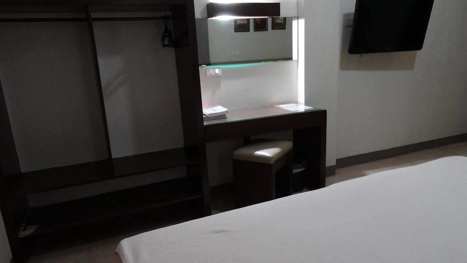 **  Las Casitas De Angela Inn Dos Davao Филиппины