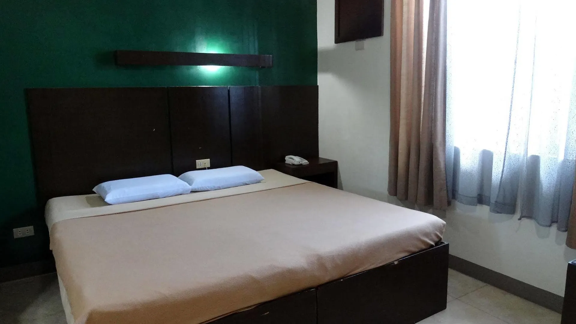 Las Casitas De Angela Inn Dos Davao 2*,  Филиппины
